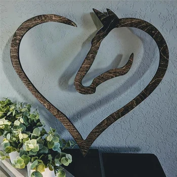 Подвесная деревянная настенная скульптура в виде сердца лошади для домашнего декора Деревянная настенная скульптура в виде сердца лошади для домашнего свадебного декора