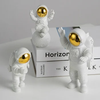 Фигурки астронавта из смолы, скульптура космонавта, украшение интерьера современного дома, орнамент, подарок для детей, декор рабочего стола в гостиной