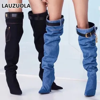 Черные, синие джинсовые сапоги с острым носком, без шнуровки, на высоком тонком каблуке, дизайнерские сапоги в складку, женская обувь, сапоги до колена с поясом